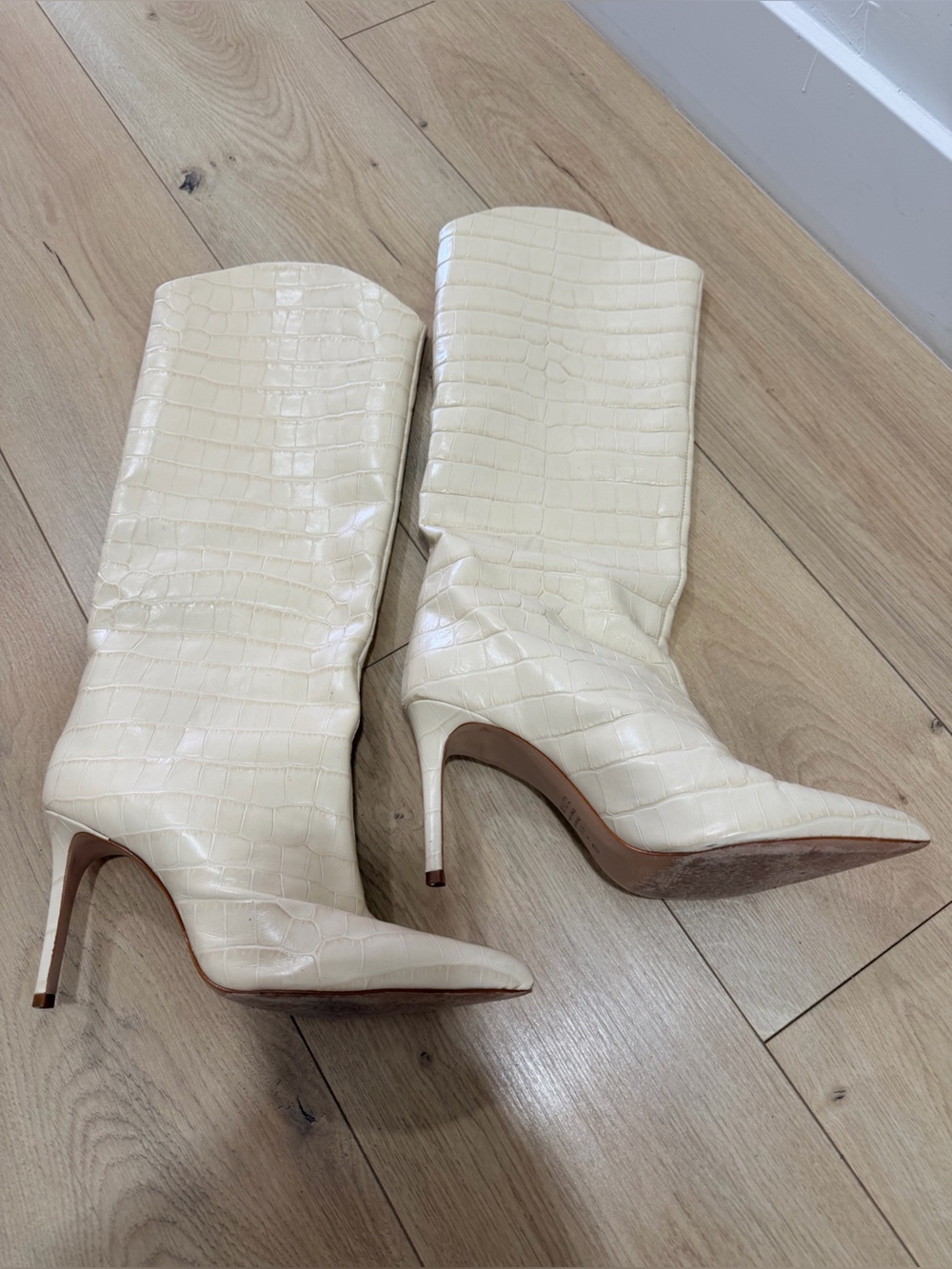 SCHUTZ Cream Croc-Embossed Pointed Toe Stiletto Boots